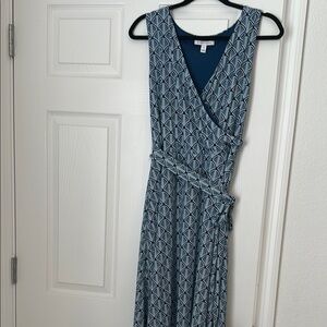 41 Hawthorn Blue and White Sleeveless Maxi Dress
